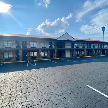 Motel 6 Manchester Tn Экстерьер фото