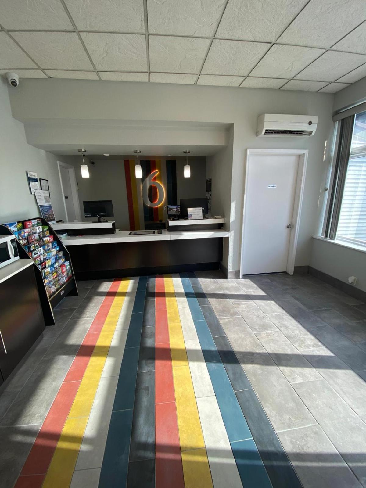 Motel 6 Manchester Tn Экстерьер фото
