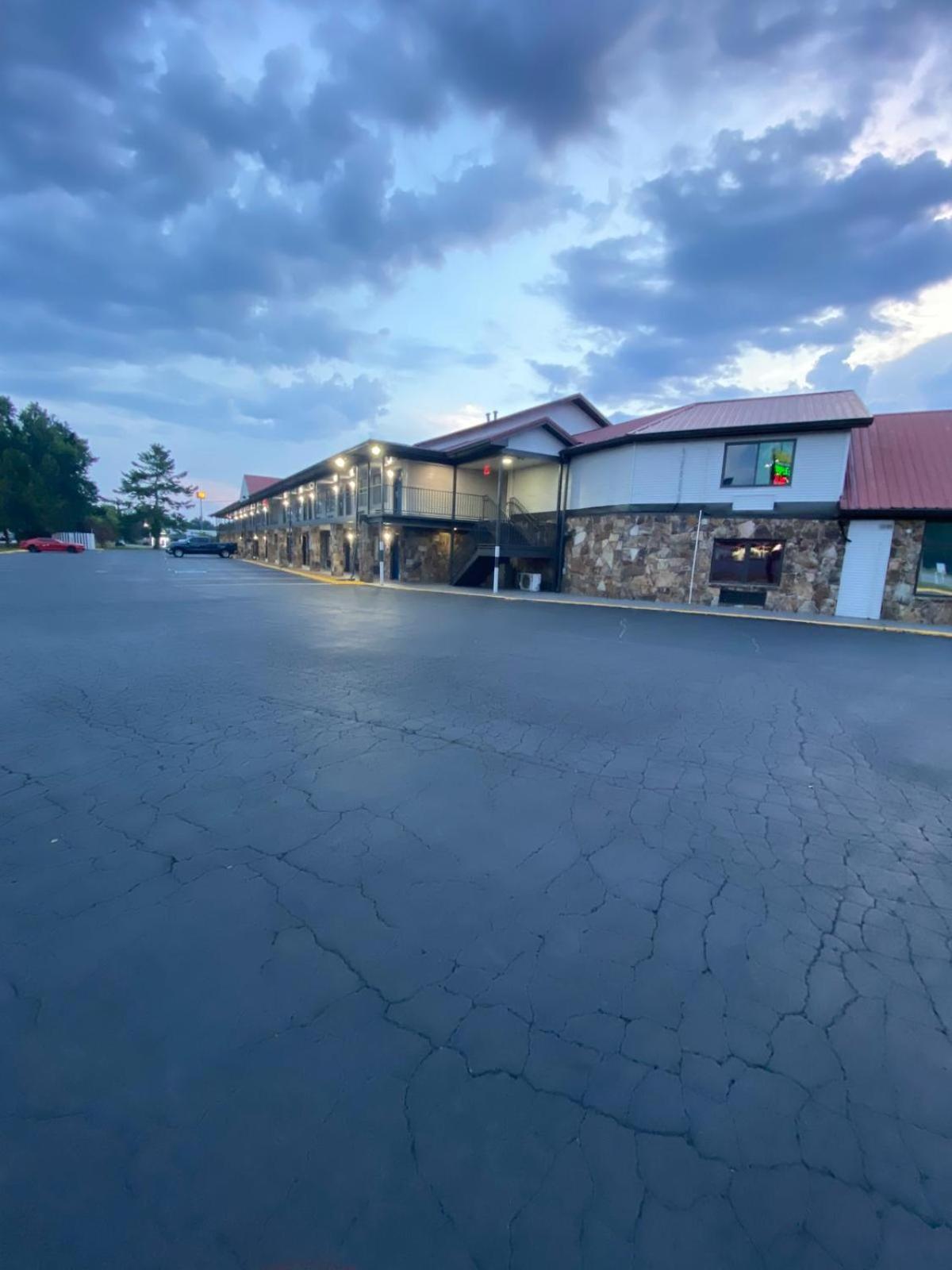 Motel 6 Manchester Tn Экстерьер фото