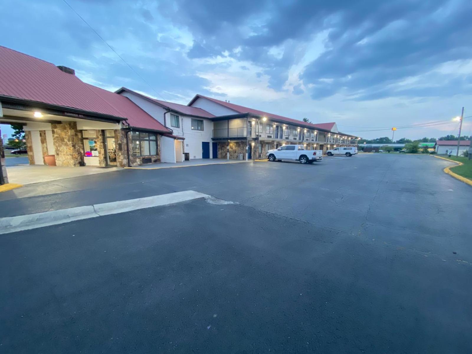 Motel 6 Manchester Tn Экстерьер фото