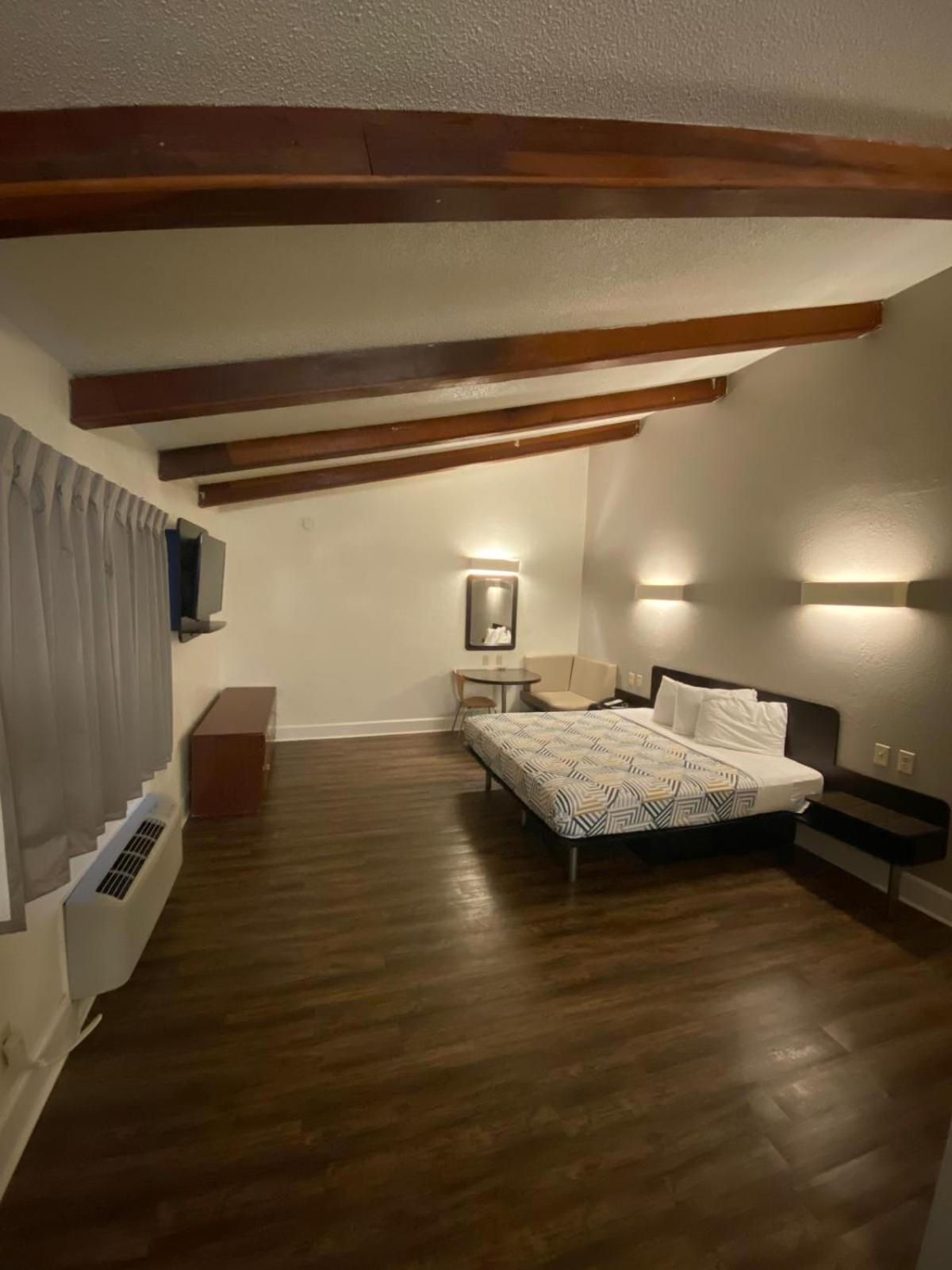 Motel 6 Manchester Tn Экстерьер фото