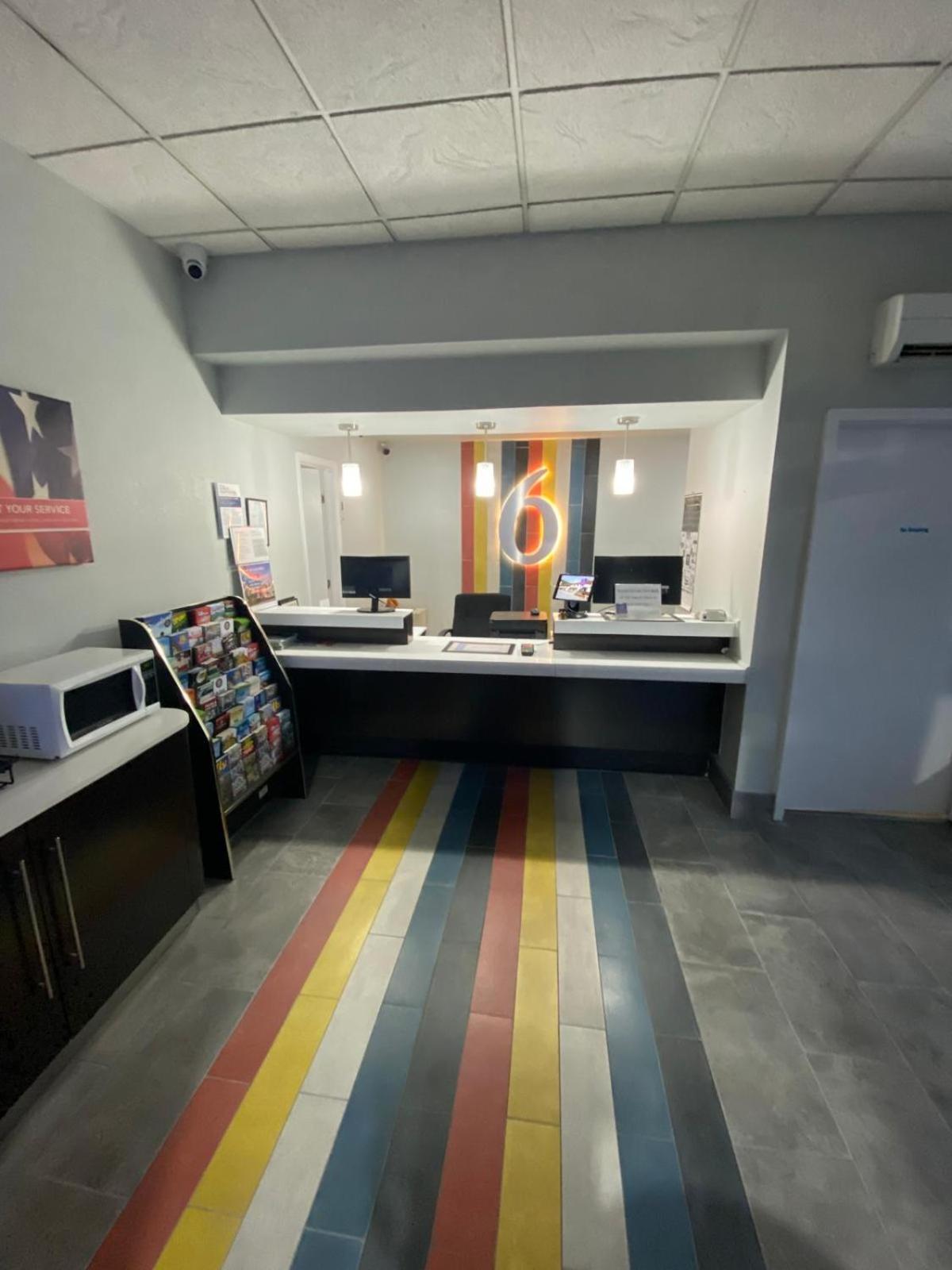 Motel 6 Manchester Tn Экстерьер фото